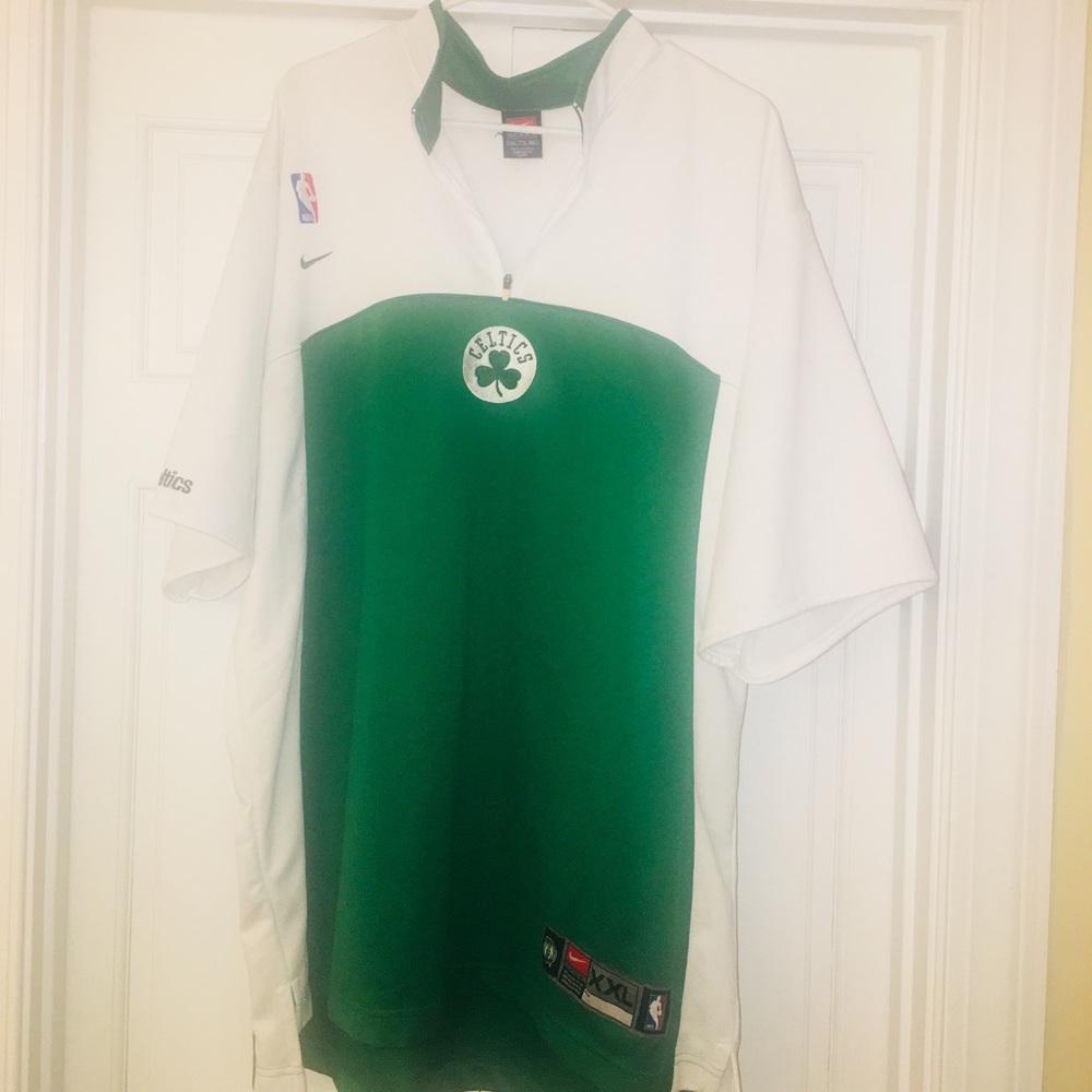 Celtics pullover